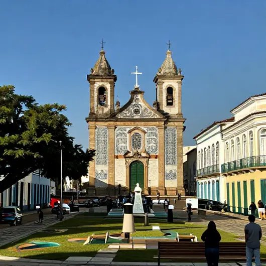 Descubra o Centro Histórico de Fortaleza: Um Patrimônio Cultural e Turístico Descubra o Centro Histórico de Fortaleza: Um Patrimônio Cultural e Turístico