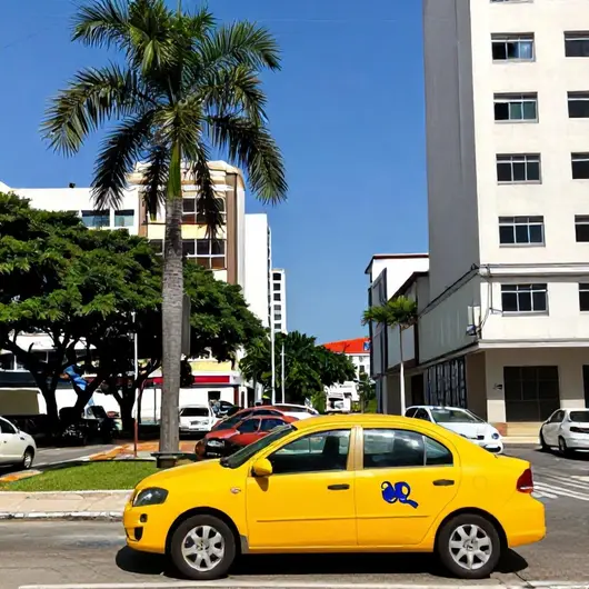 Rádio Táxi Fortaleza: Seu Companheiro de Viagem Rádio Táxi Fortaleza: Seu Companheiro de Viagem