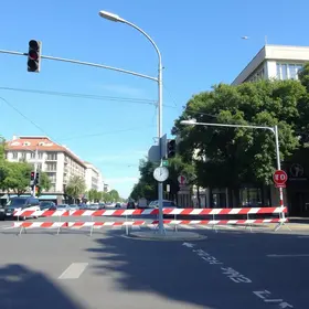Interdição no cruzamento da Rua Ademar Paula com a Av. Alberto Craveiro começa nesta terça